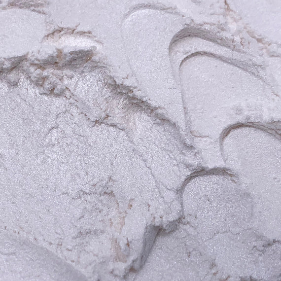 Super White Metallic Powder for Epoxy Resin 50 Grams